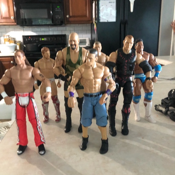 Wrestling action figures - Picture 2 of 2